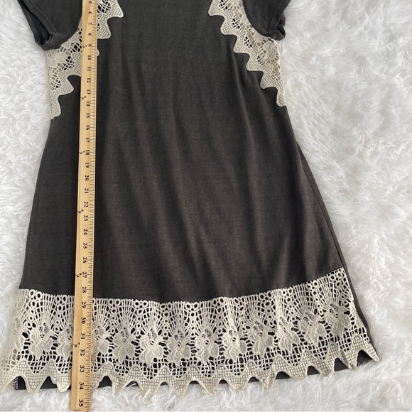 Doe & Rae Dress Women’s Large Short Sleeve Lace T-Shirt Dress - Picture 8 of 8